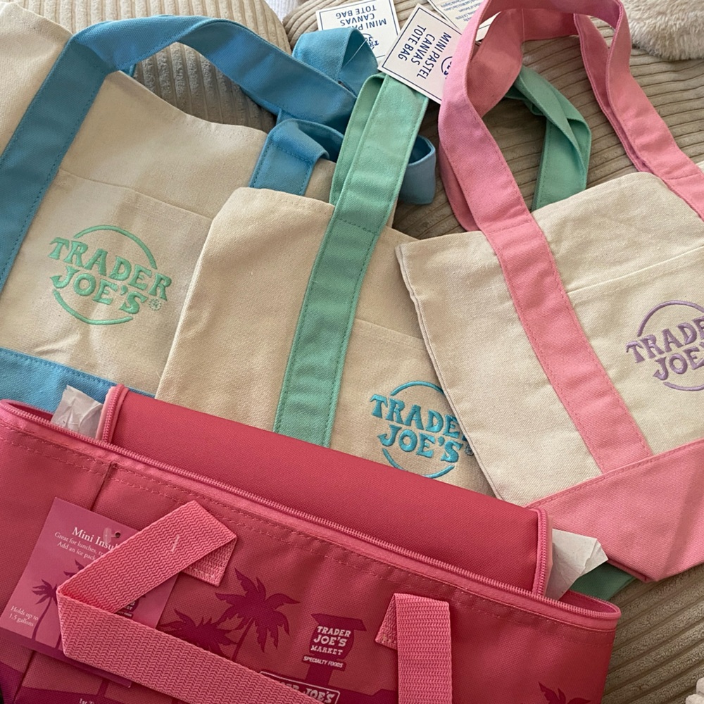 Set Of 4 Trader Joe’s Mini Totes
